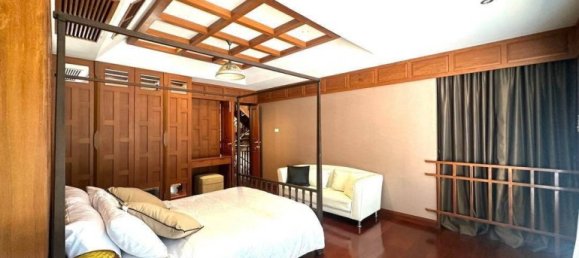 4 bedrooms House in Pattaya, Thailand No. 66772 12