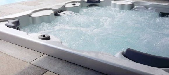 Вилла с 5 комнатами в Кьярамонте Гульфи, Италия № 221470 24