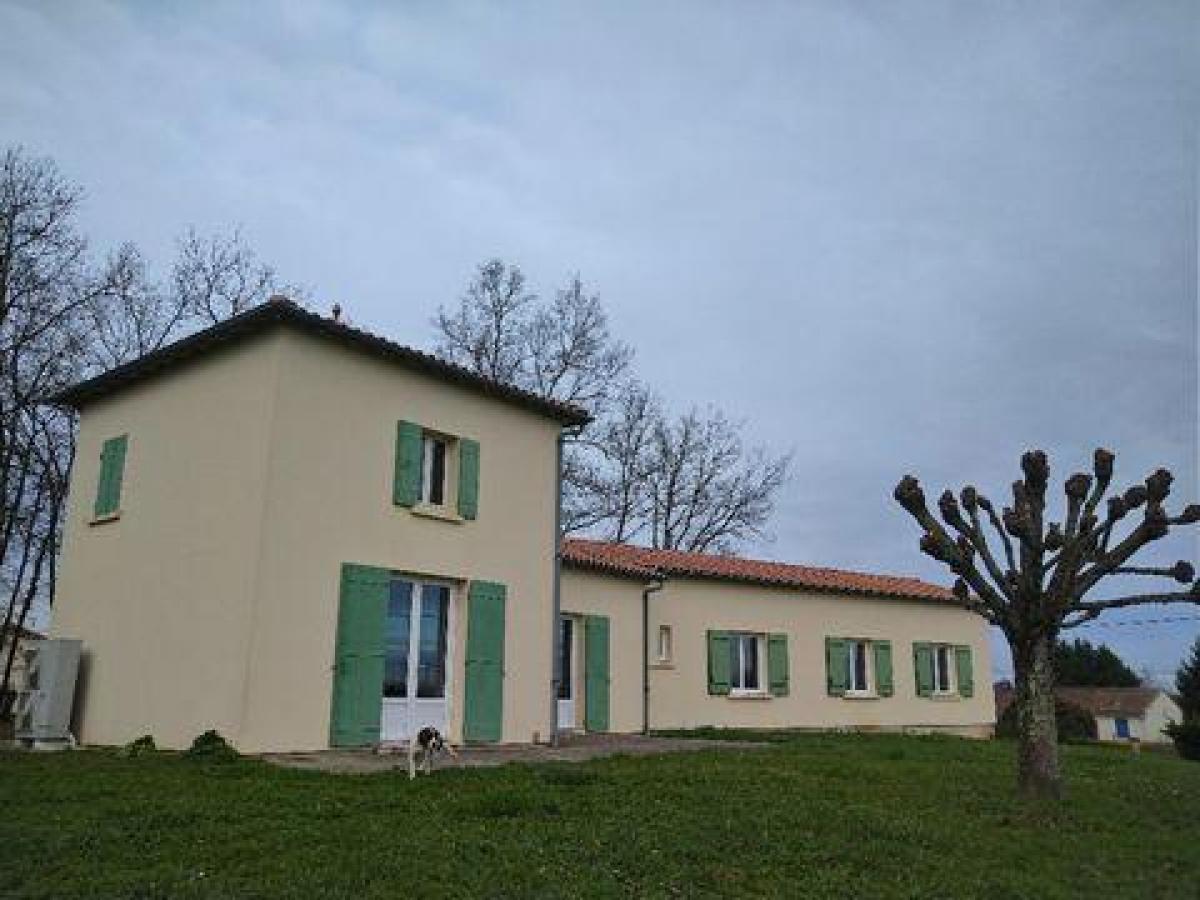 4 غرف نوم منزل في Jonzac, France رقم 28289