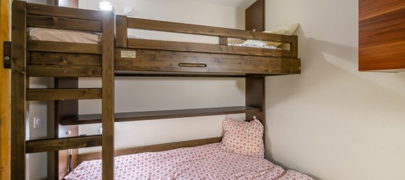 1 bedroom Apartment in Les Belleville, France No. 1078 5