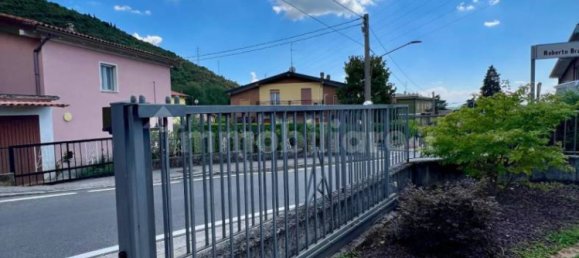 3 bedrooms House in Brescia, Italy No. 297954 22