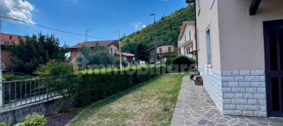 3 bedrooms House in Brescia, Italy No. 297954 20