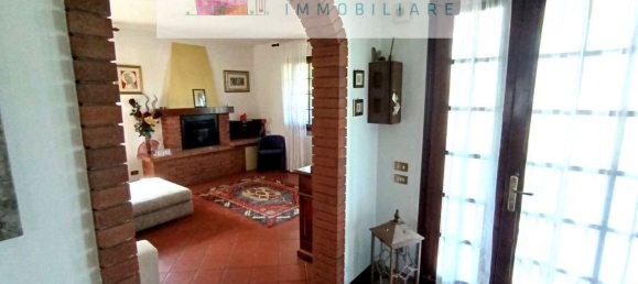 4 bedrooms House in Campodarsego, Italy No. 343159 9