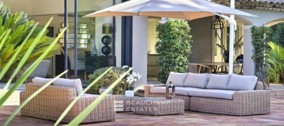 5 bedrooms Villa in Mougins, France No. 291862 10