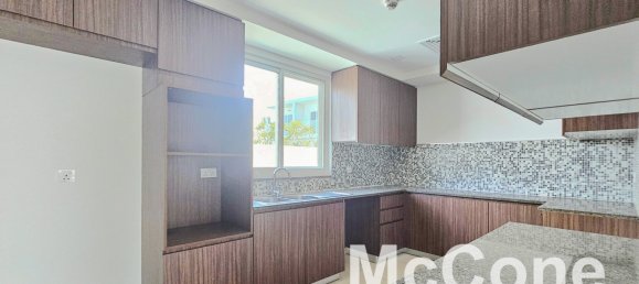 Вилла с 5 спальнями в Мудон, ОАЭ № 31319 6