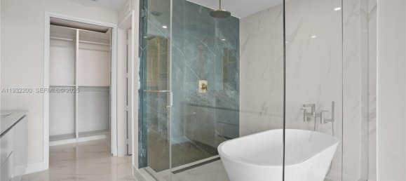 2 Schlafzimmer Wohnung in Miami, USA, Nr. 614712 2