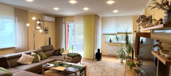 4-salle Maison de ville à Furth, Germany No. 21750 6