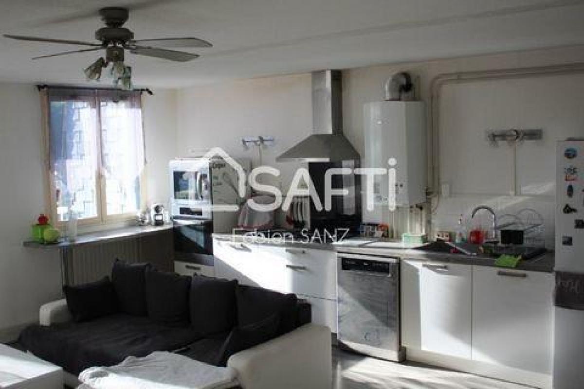 Apartamento de 2 dormitorios en Tarbes, France No. 34150