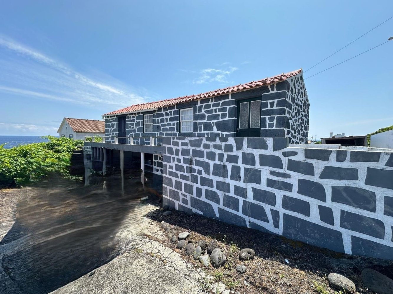 Casa de 2 dormitorios en Lajes do Pico, Portugal No. 266912