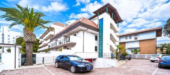 2-salle Appartement à San Benedetto del Tronto, Italy No. 153364 14