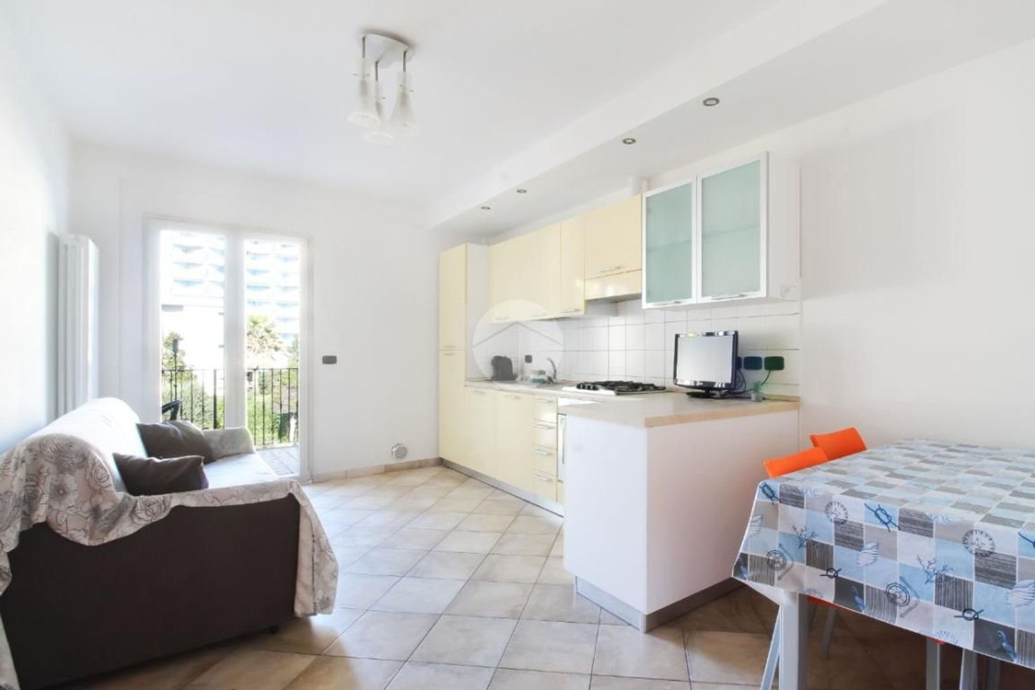 2-salle Appartement à San Benedetto del Tronto, Italy No. 153364