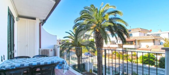 2-salle Appartement à San Benedetto del Tronto, Italy No. 153364 4