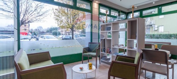 140m² Commercial property in Poviglio, Italy No. 379328 5