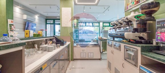 140m² Commercial property in Poviglio, Italy No. 379328 14