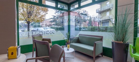 140m² Commercial property in Poviglio, Italy No. 379328 6