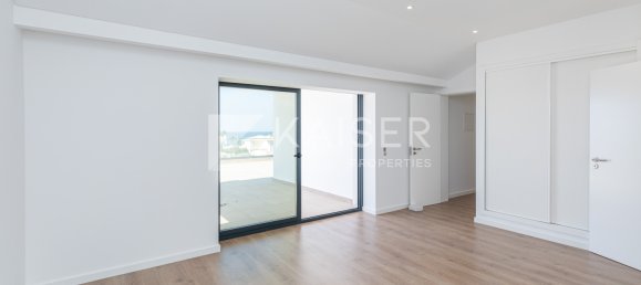 5 bedrooms Villa in Guia, Portugal No. 128271 11