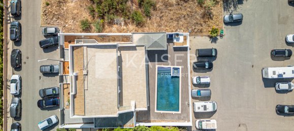 5 bedrooms Villa in Guia, Portugal No. 128271 27