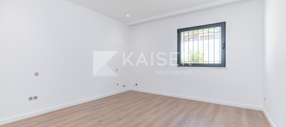 5 bedrooms Villa in Guia, Portugal No. 128271 6