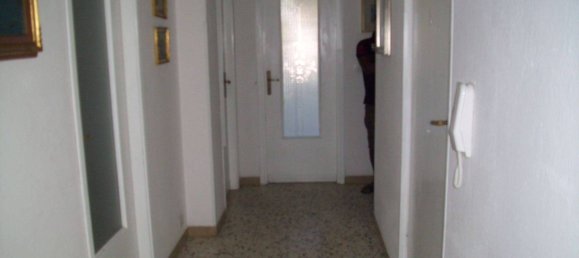 2 bedrooms Apartment in Verona, Italy No. 253234 4