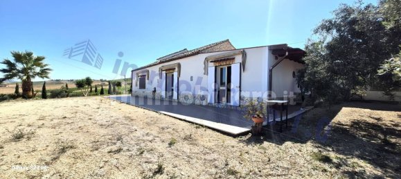 2 bedrooms House in Castellammare del Golfo, Italy No. 261821 2