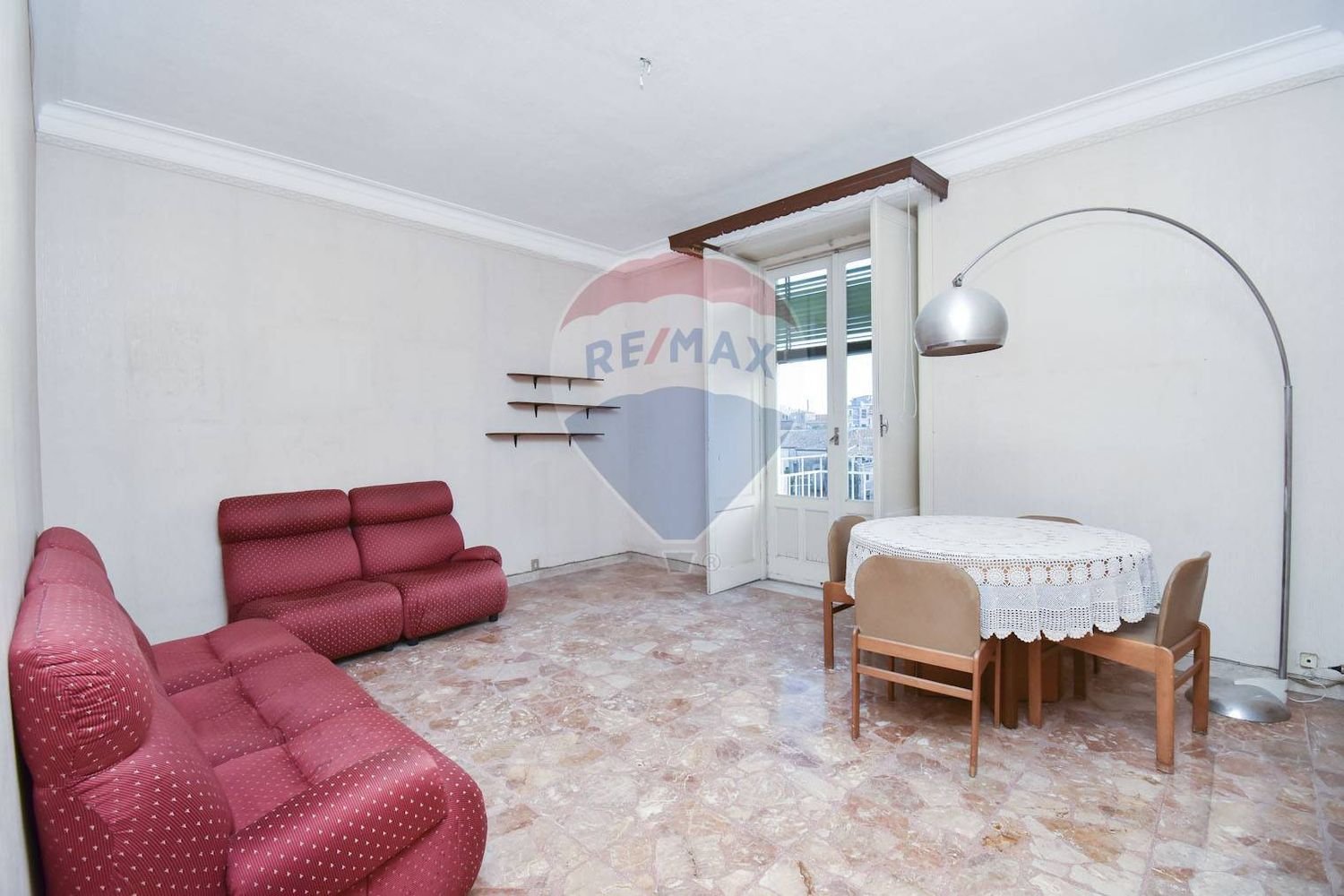 7 rooms Land in Catania, Italy No. 266277