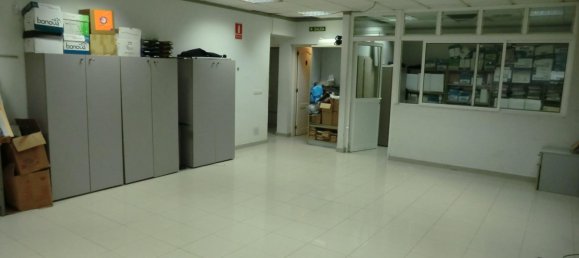 284m² Commercial property in Arona, Spain No. 174868 13