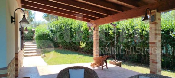 Вилла с 6 спальнями в Вьесте, Италия № 289302 6