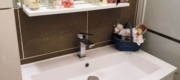 2 bedrooms Apartment in Nice, France No. 318625 6