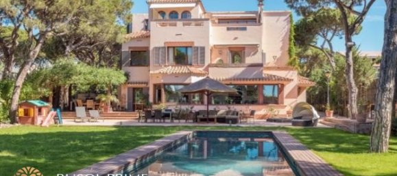 6 Schlafzimmer Villa in Gava, Spain, Nr. 111 19