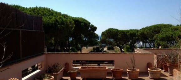 6 Schlafzimmer Villa in Gava, Spain, Nr. 111 4