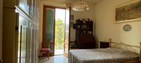 Квартира с 2 комнатами в Чертальдо, Италия № 214925 7