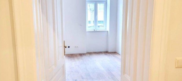 2 rooms Apartment in Vienna, Austria No. 37408 20