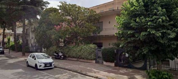 Apartamento de 5 habitaciónes en Siderno, Italy No. 39477 27