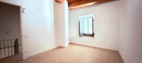 4 bedrooms House in Rocca di Mezzo, Italy No. 345431 11