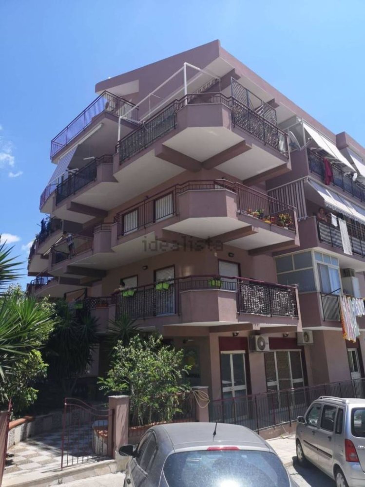 4 chambres Appartement à Santa Teresa di Riva, Italy No. 116621