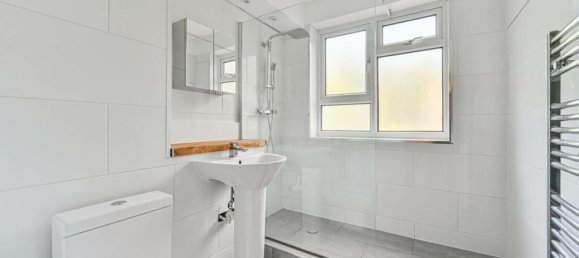 2 bedrooms Apartment in Bromley, United Kingdom No. 900 13