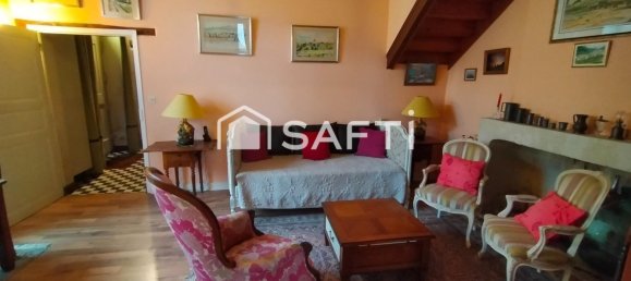 4 bedrooms Villa in Chinon, France No. 160947 11