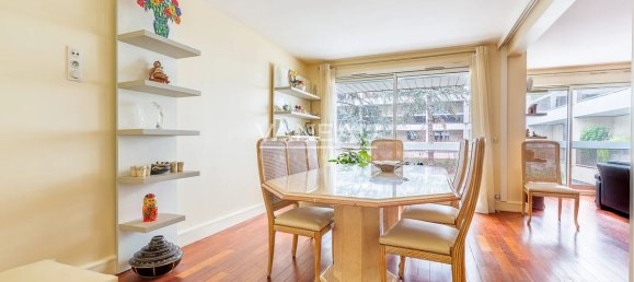 2 chambres Appartement à Neuilly-sur-Seine, France No. 165340 5