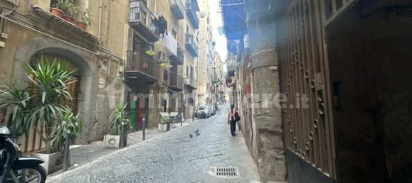 1 bedroom Apartment in Naples, Italy No. 267717 2
