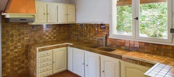 3 bedrooms House in Dordogne, France No. 337139 5