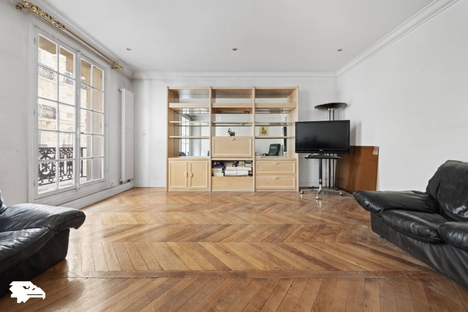 2 bedrooms Apartment in Paris, France No. 169054