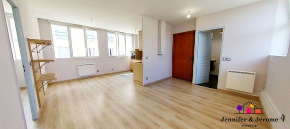 1 bedroom Apartment in Montmorency, France No. 328794 3