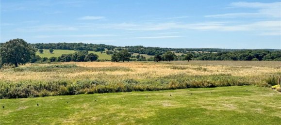 5 bedrooms House in Enfield, United Kingdom No. 6588 2