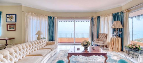 3 bedrooms Villa in Canico, Portugal No. 263581 8