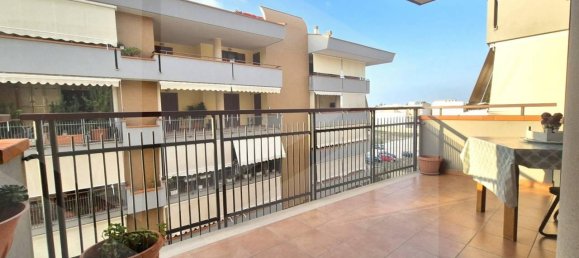 Квартира с 3 комнатами в Андрия, Италия № 9220 2