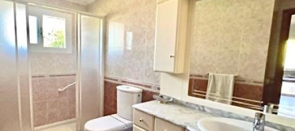 4 Schlafzimmer Villa in Santa Ponsa, Spain, Nr. 14635 8