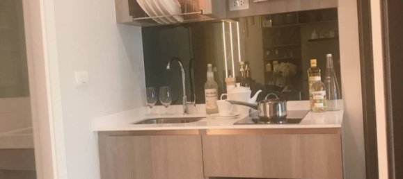 Apartamento com 1 quarto em condomínio em Samut Prakan, Thailand N.º 18866 2