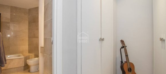 Квартира с 3 спальнями в Маон, Испания № 1341 2