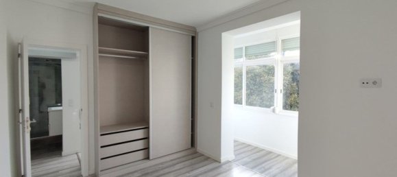 Studio in Lisbon, Portugal No. 153012 4