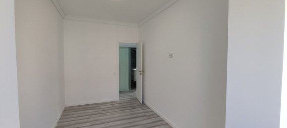Studio in Lisbon, Portugal No. 153012 17